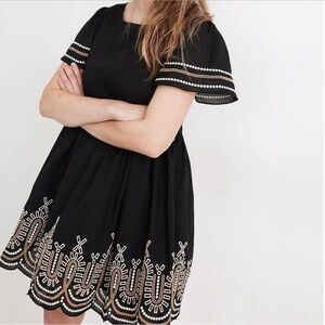 Madewell Embroidered Eyelet Puff-Sleeve Mini Dress / MEDIUM / TRUE BLACK